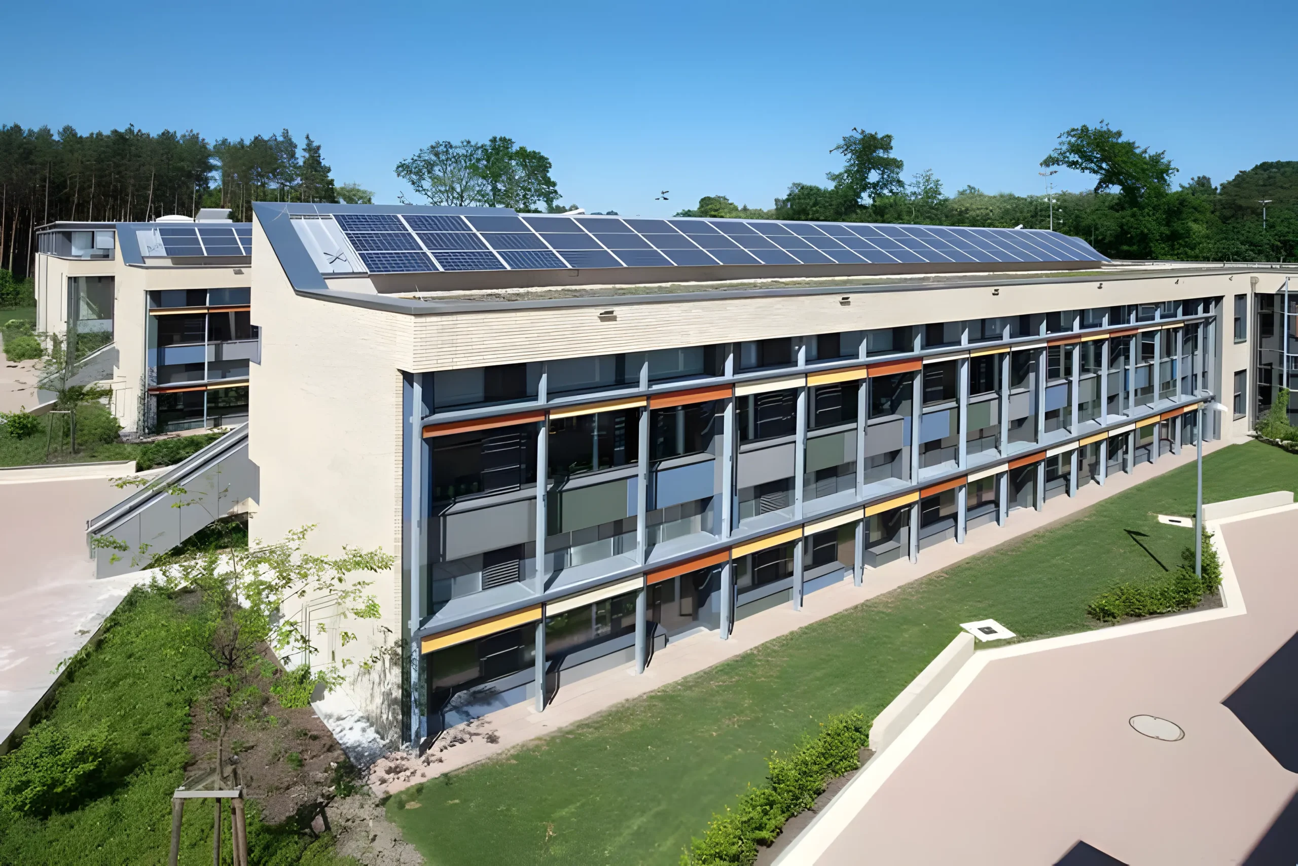 Tòa nhà trường tiểu học Niederheide – Đức